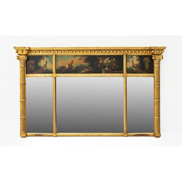 Espejo en madera tallada y 3 pinturas centrales representando aves del paraíso, jarrón de flores y frutas. Estilo Luis XVI.