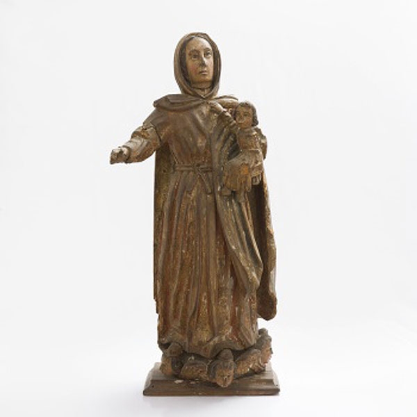 Talla en madera con restos de policromía representando Virgen con niño. España.  Época: S. XVI 
