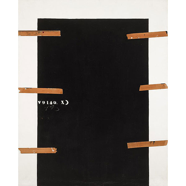 Antoni Tàpies.   &quot;Porta negra i xifres (1978)&quot;. Óleo y asemblage sobre lienzo. Firmado