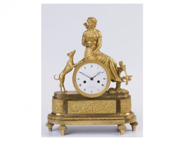 Reloj de consola o sobremesa francés en bronce