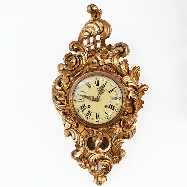 Reloj cartel estilo Luís XV