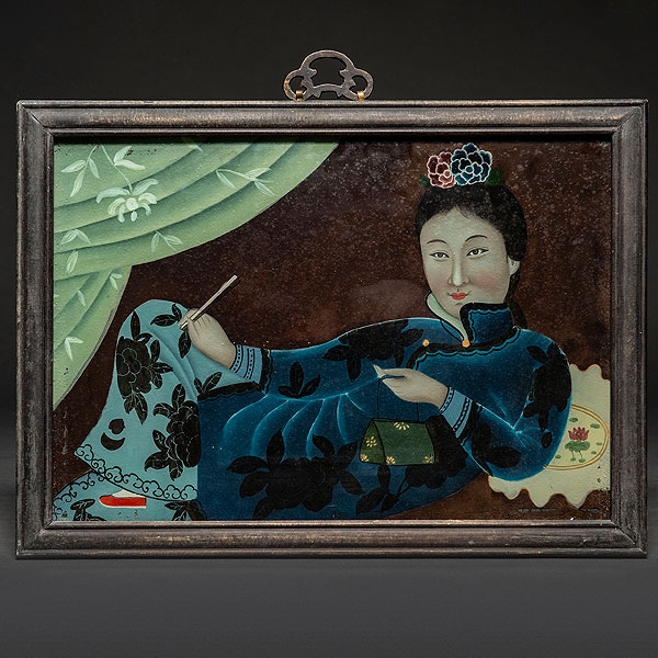 "Dama con abanico" Cristal Chino pintado a mano. Trabajo Chino, h. 1950