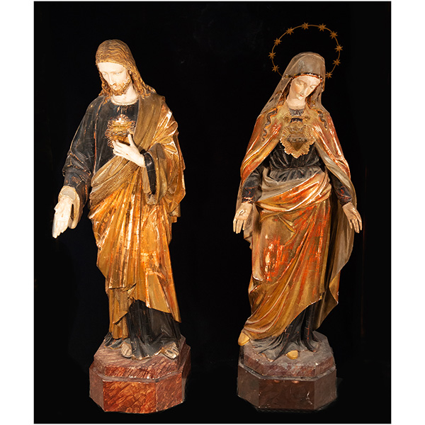Pareja de Grandes tallas en madera a tamaño natural de los Sagrados Corazones de Jesús y María, siglo XIX.