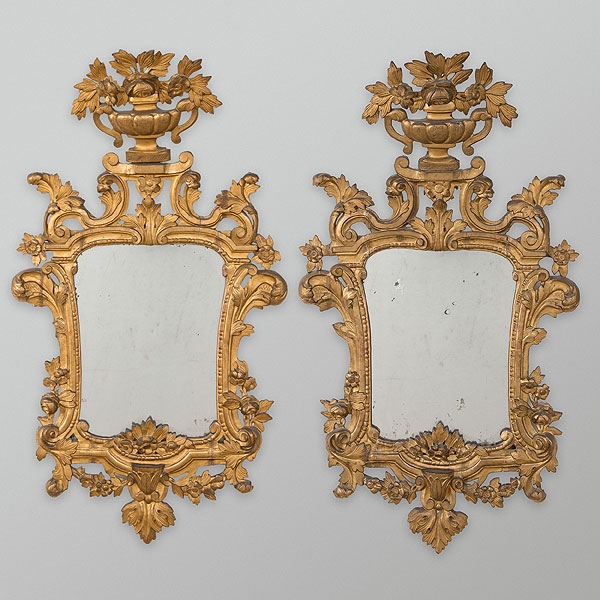 Pareja de espejos del siglo XIX