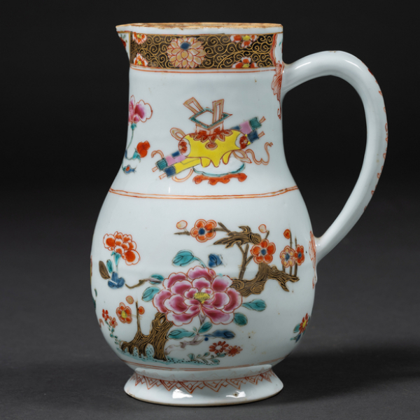 Jarra en porcelana china compañía de Indias familia rosa del siglo XVIII