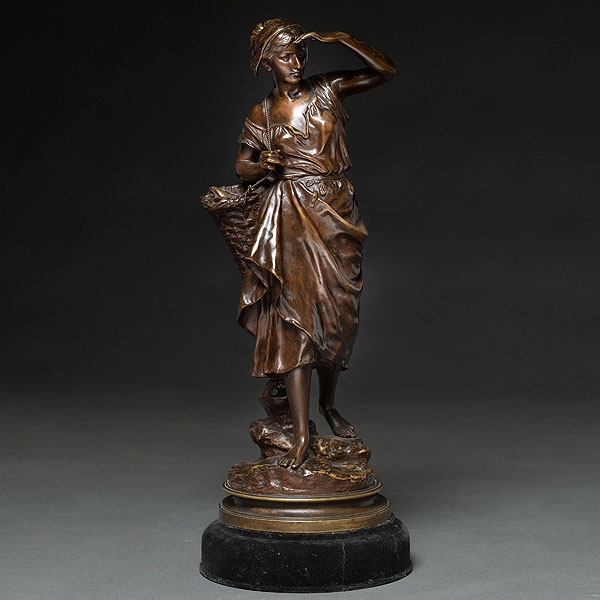 "Vendedora ambulante" Escultura  Eugéne Laurrent (Francia, 1832 - 1929)