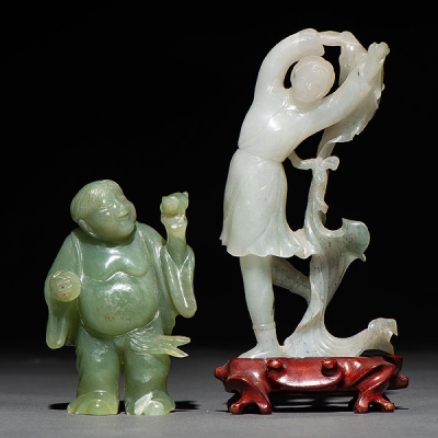 Dos figuras escultórica realizadas en Jade y jadeita