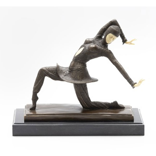 ESCUELA EUROPEA  (S. XX) "Bailarina rusa"