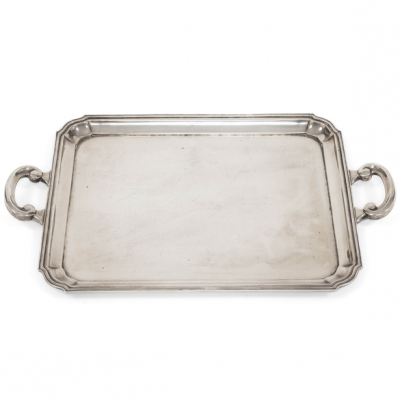 Bandeja de perfil mixtil&iacute;neo en plata espa&ntilde;ola y punzonada del siglo XX.