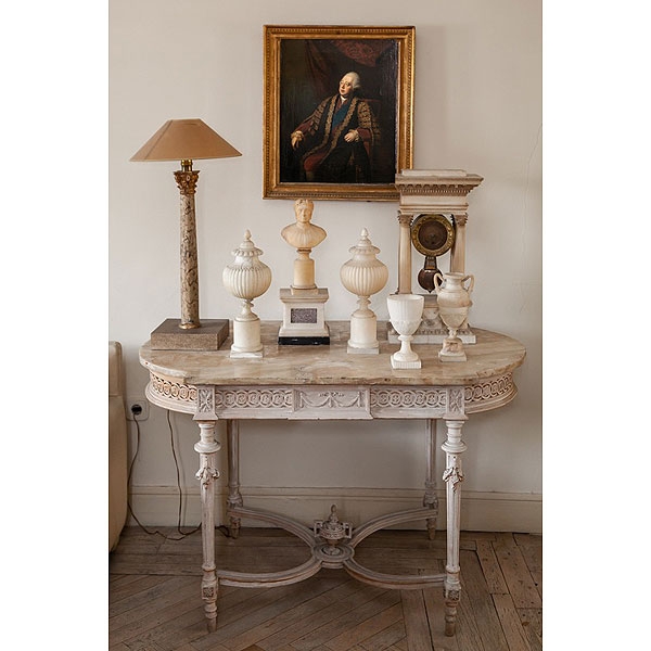 Mesa de centro francesa con tapa de alabastro, estilo Luis