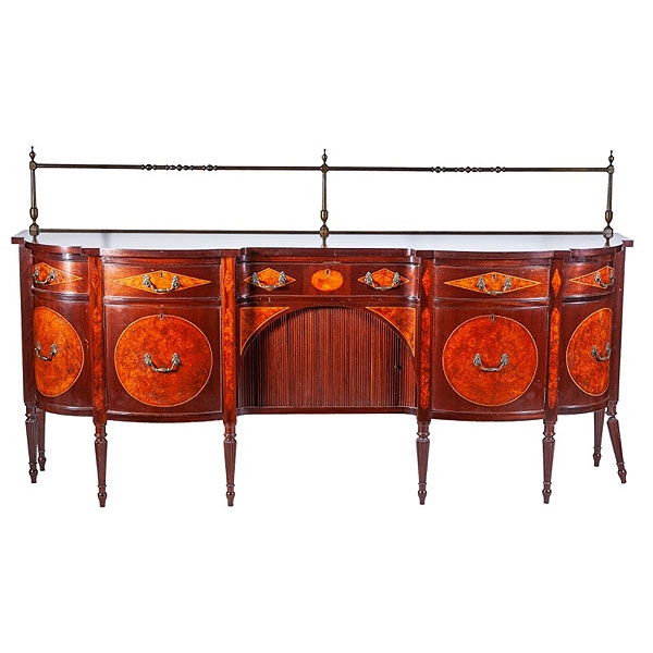 &quot;Sideboard&quot; ingles de caoba y raíz estilo Jorge III. 