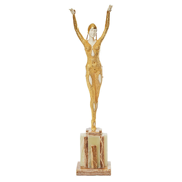 Escuela europea, s.XX. Bailarina. Escultura criselefantina estilo Art Deco en bronce dorado y marfil según modelo de D.C. Chiparus 