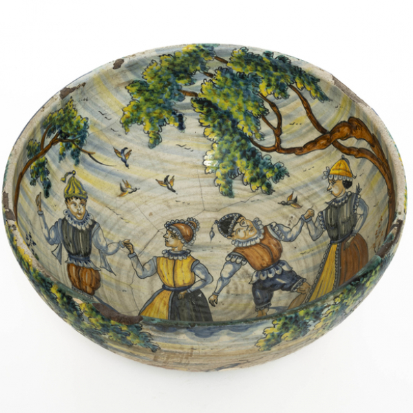 Gran cuenco o plato en cer&aacute;mica de Manises del siglo XX.