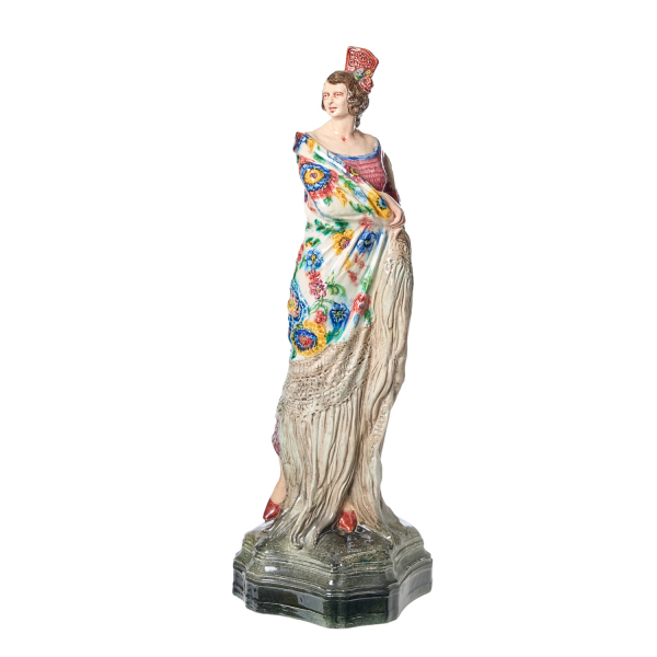 Antonio Peyró Mezquita (Onda, Castellón, 1884-Valencia, 1954) Manola. Escultura en cerámica esmaltada.