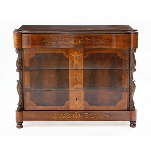 Cómoda en madera de caoba Época Fernandina. S. XIX