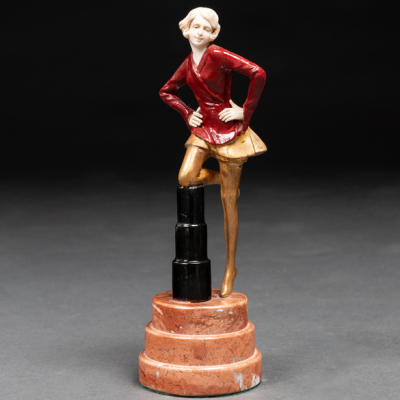 &quot;Arlequín con columna&quot; Figura crisolefantina modelos de Ferdinand Preiss