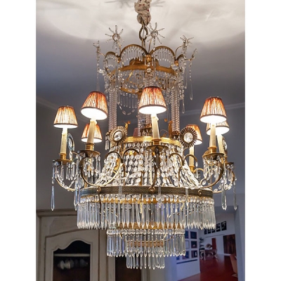 L&aacute;mpara de techo neocl&aacute;sica de bronce dorado y cristal