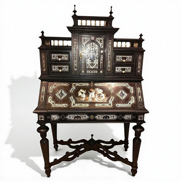 Secreter en madera ebonizada con incrustaciones de marfil y piedras duras, atribuido a Ferdinando Pogliani, Escuela Italiana, Siglo XIX.