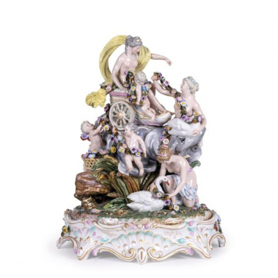 &quot;Leda y el cisne&quot; en porcelana alemana de Meissen S. XIX. 