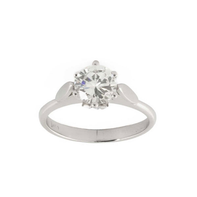 Anillo solitario en oro blanco 18 K con un limpio y blanco diamante natural, talla brillante