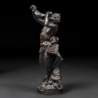 &quot;Fauno&quot; Escultura en bronce pavonado siguiendo modelos de Clodión. Siglo XIX