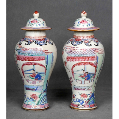COMPAÑÍA DE INDIAS. CHINA, S.XVIII. Pareja de tibores
