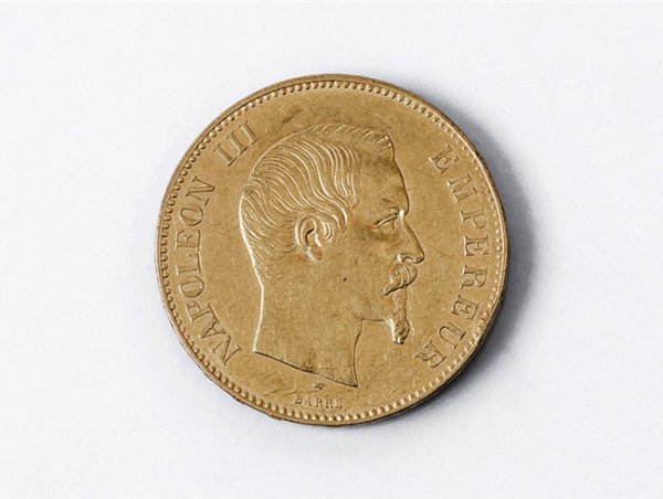 Moneda de oro 900 mil. Francia, 100 Francos. Emperador Napoleón III. 1856. Paris.