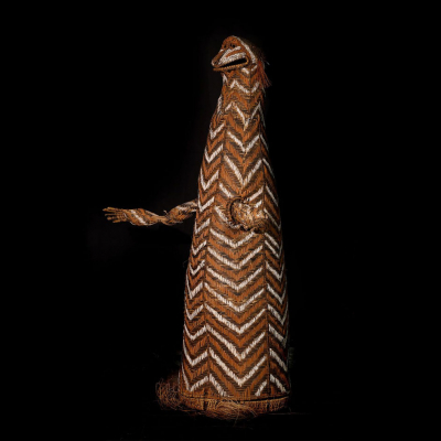 Monumental Tótem Oceanía, Nueva Guinea, en fibra vegetal, principios del siglo XX.