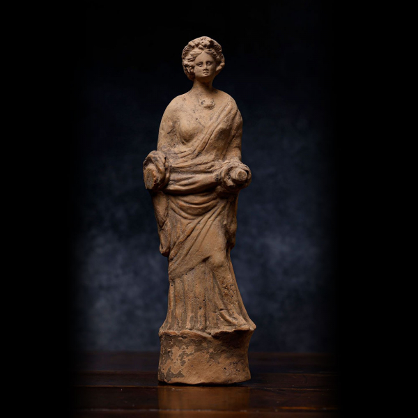 Diosa Ceres Griega femenina de Terracota - Magna Grecia siglo III AC, en terracota.