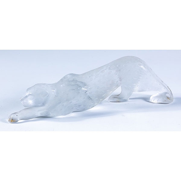 Jaguar de cristal opaco de Lalique