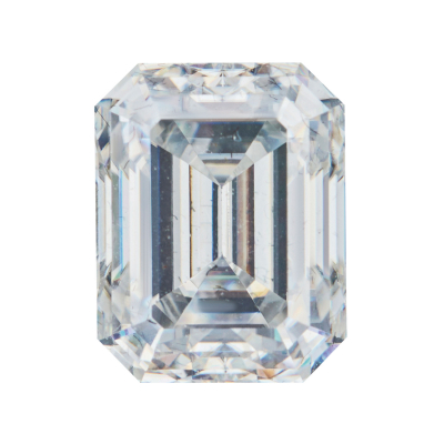Diamante talla esmeralda encapsulado.  Peso: 3,04 ct.  Color: M.  Pureza: VS1. 