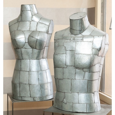 Dos torsos de metal masculino y femenino, S.XX