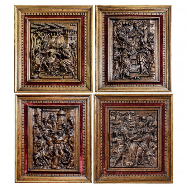 Conjunto de 4 importantes paneles en madera de roble tallados en relieve con escenas del Antiguo Testamento. Siglo XVI, Flandes, Países Bajos.