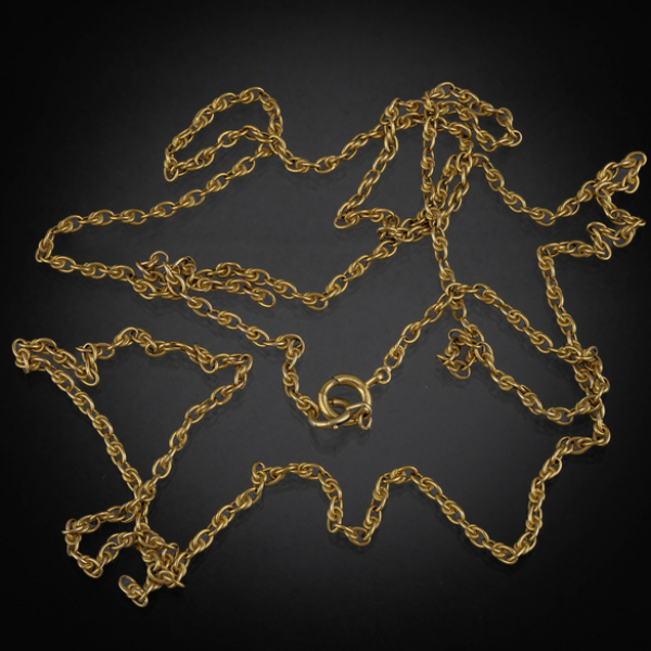 Cordón largo de abaniquera de pequeños eslabones en oro amarillo de 18 kt.