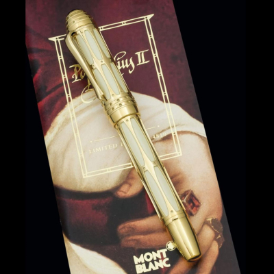 Estilográfica Montblanc &quot;Papa Julio II&quot;. serie Patrones de las Artes. Numerada 3174/4810. Año 2005.