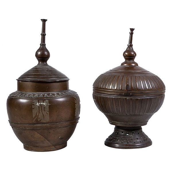 Dos recipientes musulmanes de Mindanao S.XIX