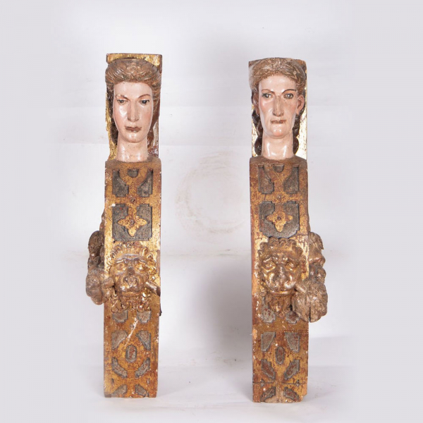 Pareja de ménsulas en forma de cariátides, escuela española del siglo XVI.