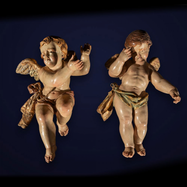 Francisco Salzillo (Murcia, 1707 - 1783) - Pareja de angelitos, Madera policromada y tallada.   Madera policromada y tallada.