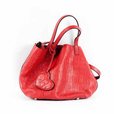 Bolso de la firma CAROLINA HERRERA, moedelo Matryoshka S, elaborado en piel roja Baobab 