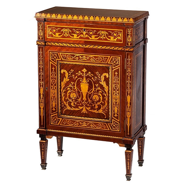 Pequeña cómoda marquetería Herráiz