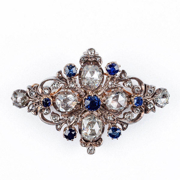 Bello alfiler-colgante s XIX, en oro rosa