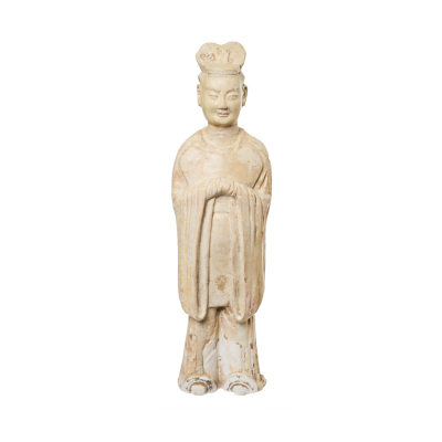 Dignatario en cerámica china policromada del periodo Ming, 1368-1644 d.C. En buen estado de conservación.