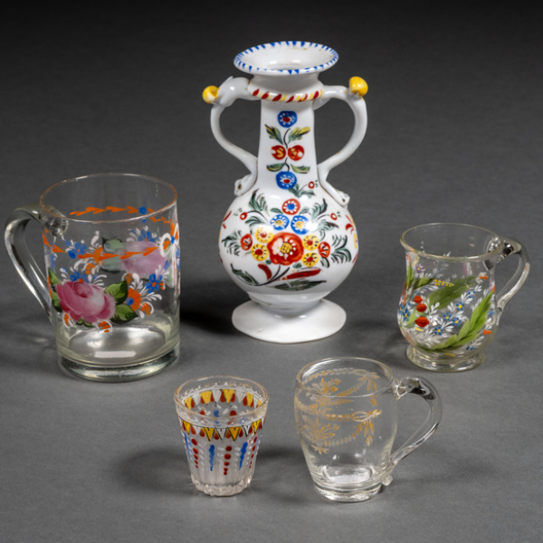 Conjunto de cinco piezas de cristal de la Granja del siglo XVIII-XIX