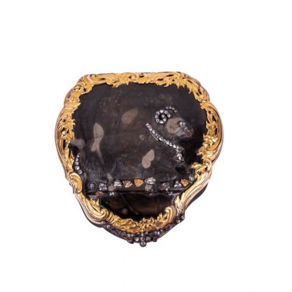Exquisita caja de época Luis XV en oro, ágata y diamantes del S. XVIII, de la Colección S.J. Phillips Ltd. 