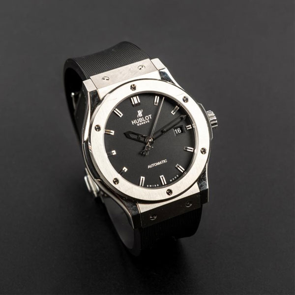 Reloj de pulsera Hublot de titanio para caballero.