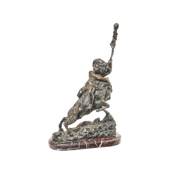 Claude M. Clodion (Francia, 1738-1814)  Niño Baco con carnero.  Escultura en bronce 