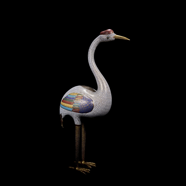 Figura de bronce con esmalte cloisonné "Grulla", dinastía Qing.   