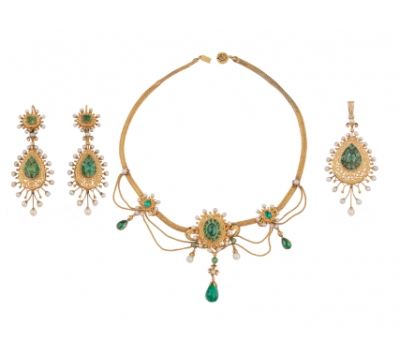 Aderezo c.1840 formado por collar pendientes y colgante de perlas finas y esmeraldas