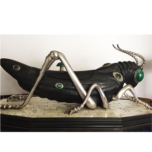 J. Antony Redmile: "Saltamontes"