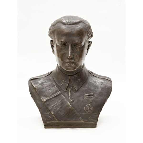  ESCUELA ESPAÑOLA  (S. XX) "Busto de Francisco Franco "